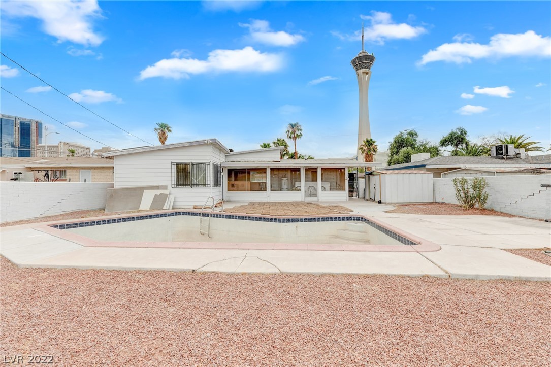 2217 Santa Rosa Drive