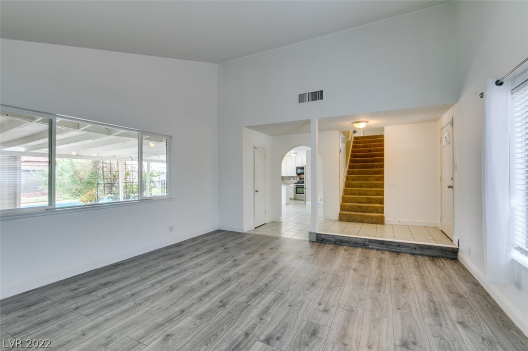 3933 Manford Circle