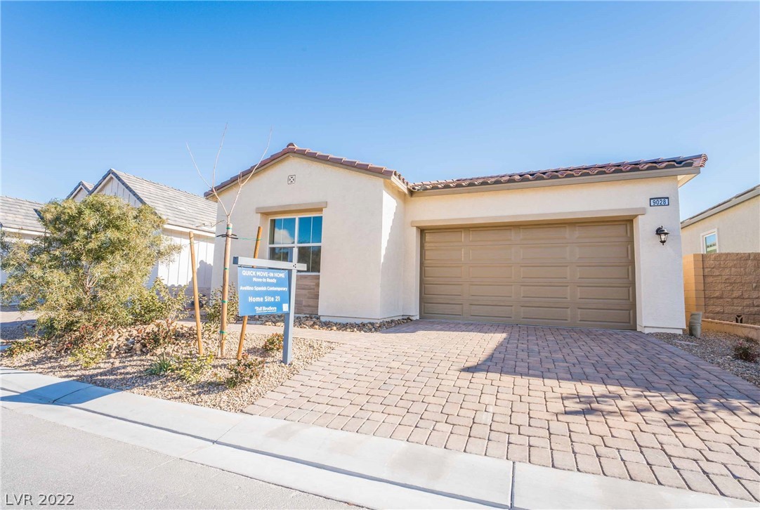 9028 Skye Canyon Ranch Street