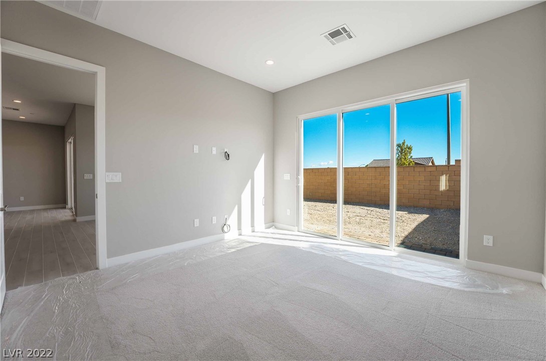 9028 Skye Canyon Ranch Street