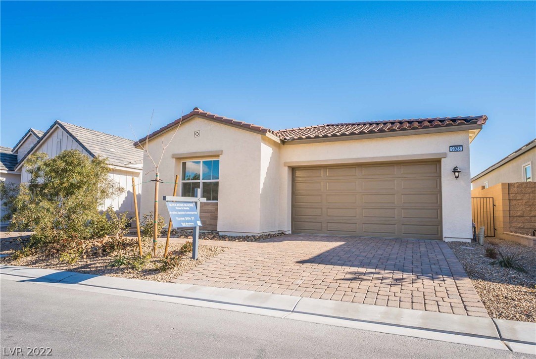 9028 Skye Canyon Ranch Street