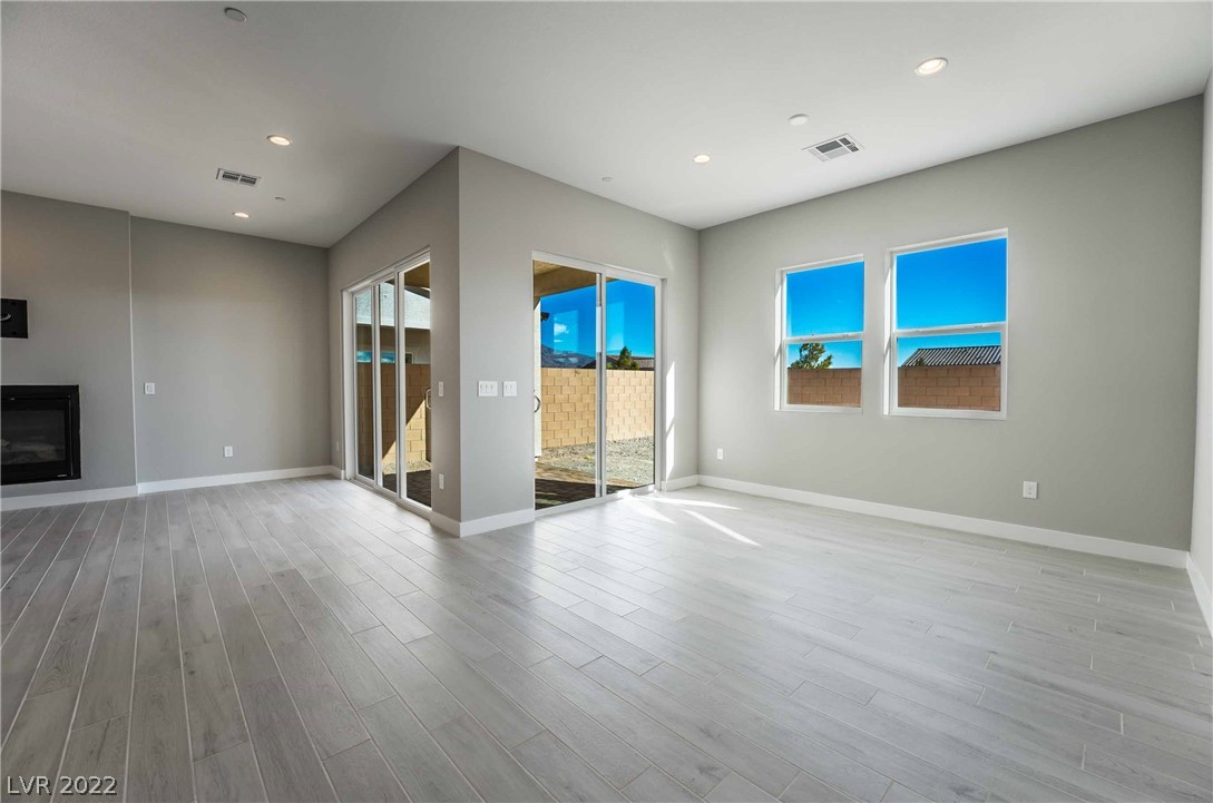 9028 Skye Canyon Ranch Street