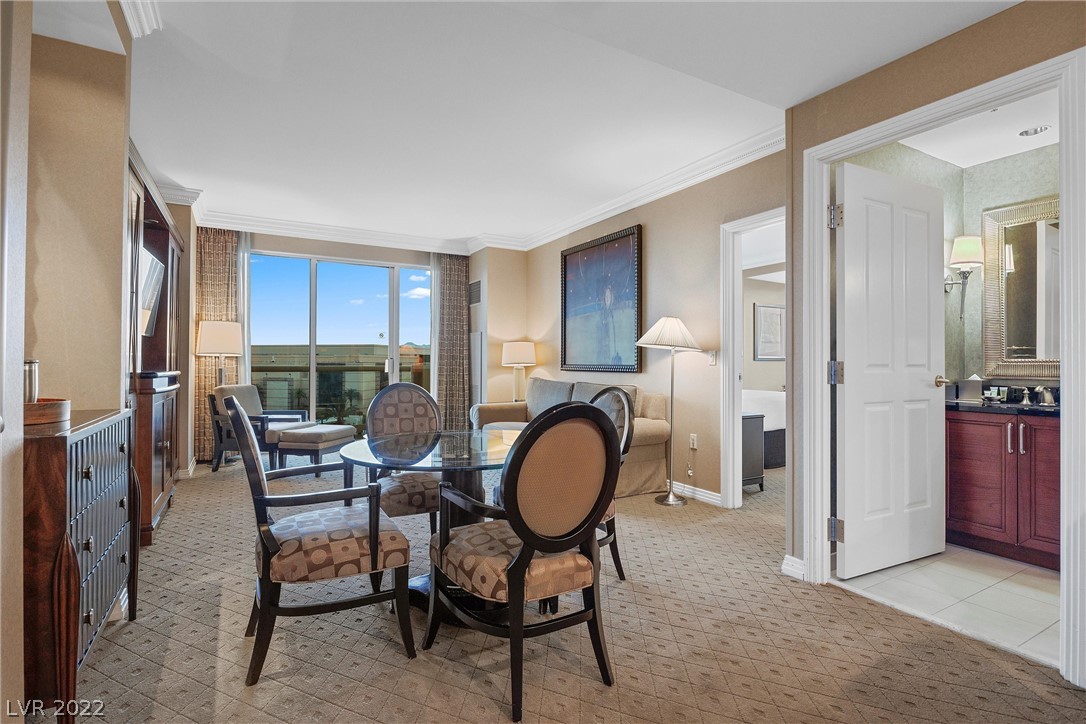 135 E Harmon Avenue Unit: 502