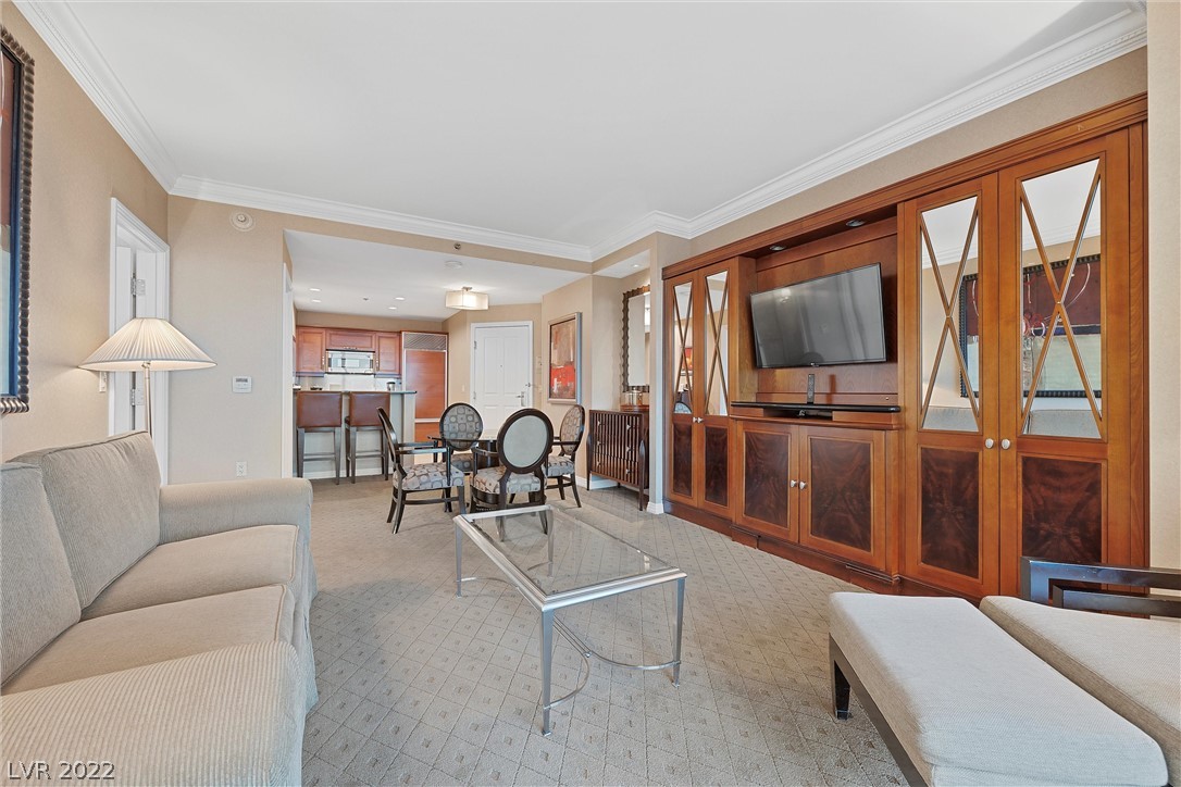 135 E Harmon Avenue Unit: 502