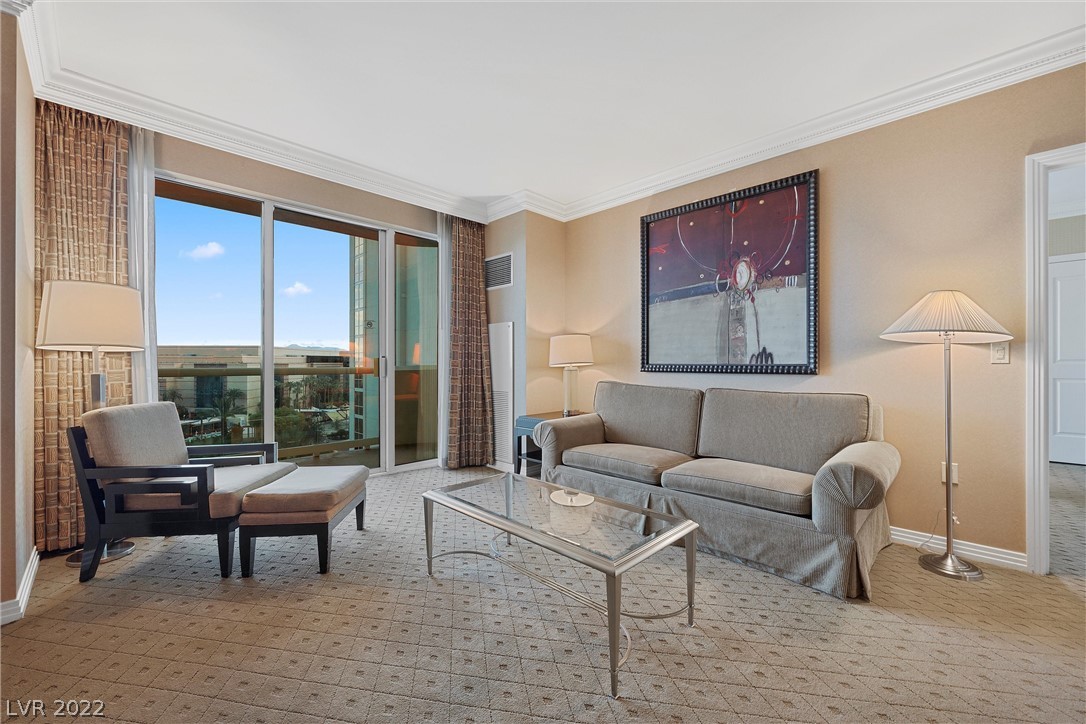 135 E Harmon Avenue Unit: 502