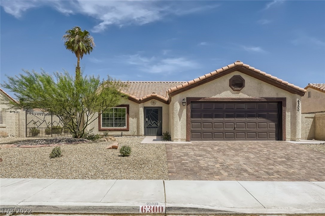 6300 W La Madre Way
