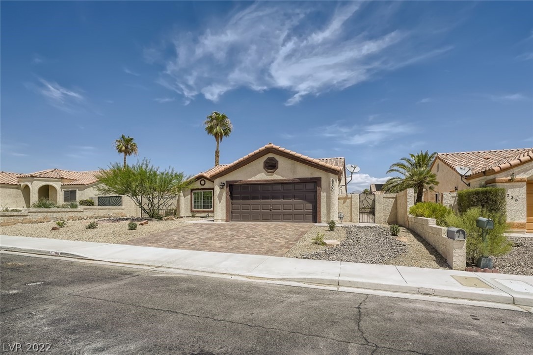 6300 W La Madre Way
