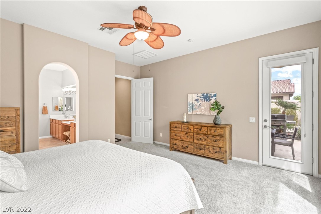 5553 Villa Lucia Court