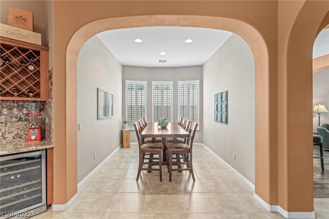 5553 Villa Lucia Court