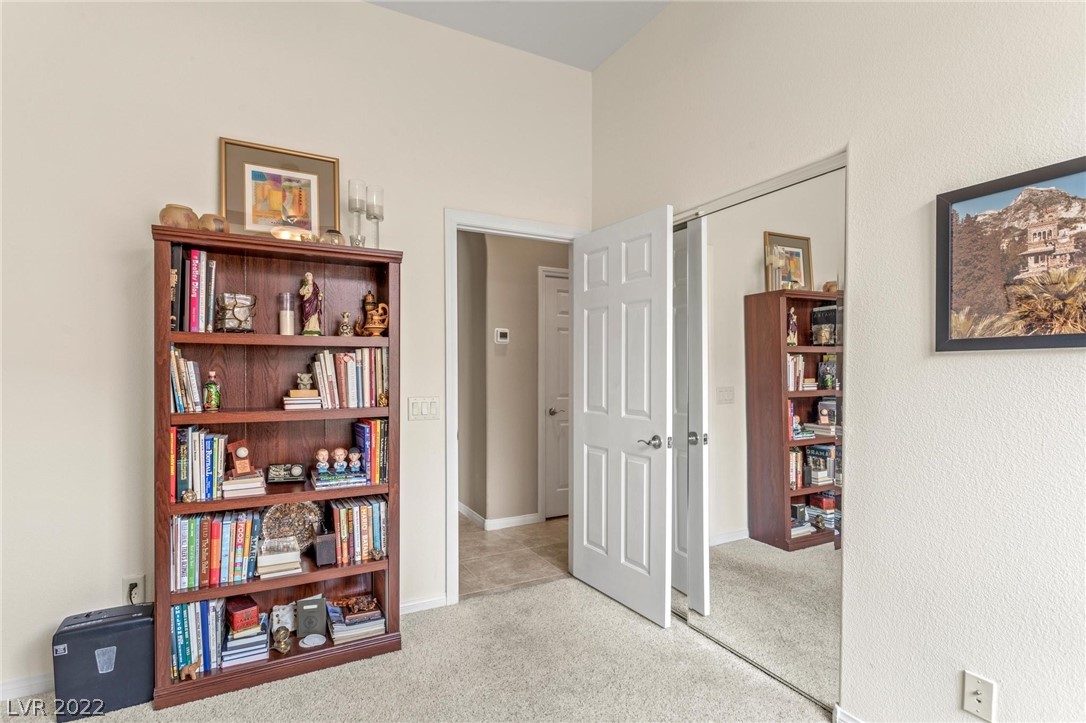5553 Villa Lucia Court