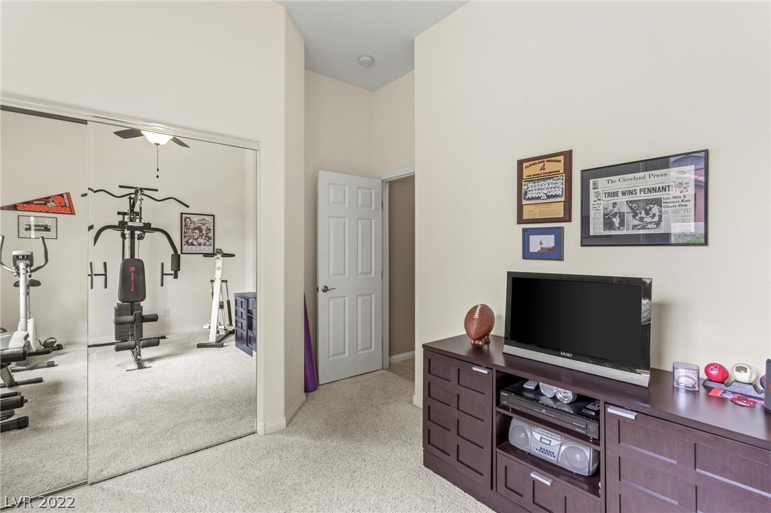5553 Villa Lucia Court