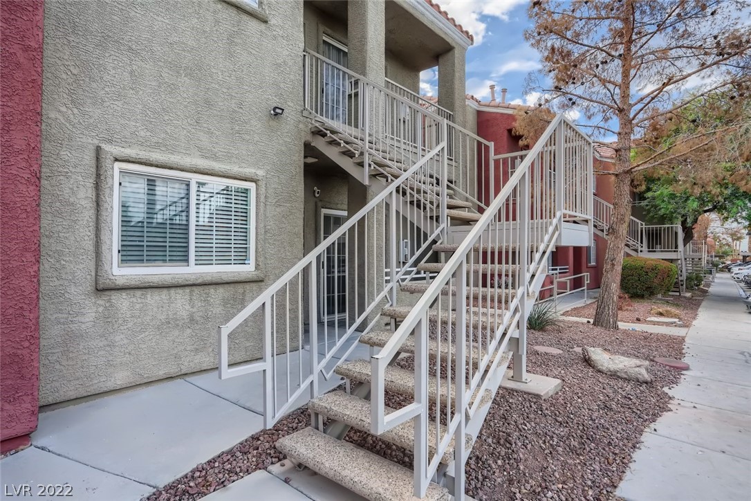4730 E Craig Road Unit: 1046