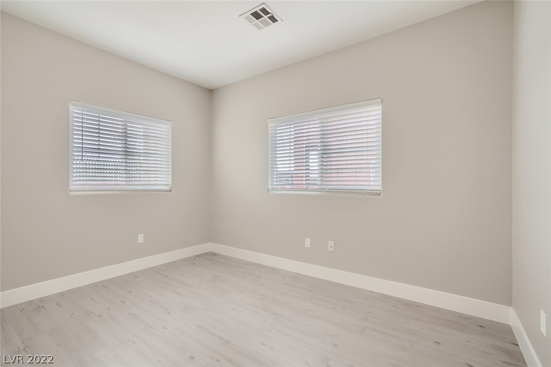 4730 E Craig Road Unit: 1046