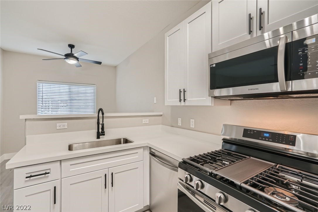 4730 E Craig Road Unit: 1046