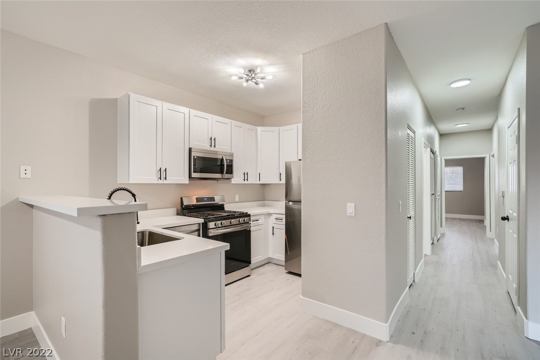4730 E Craig Road Unit: 1046