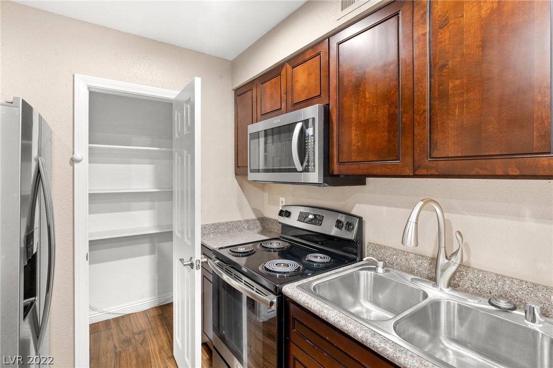 2451 N Rainbow Boulevard Unit: 1022