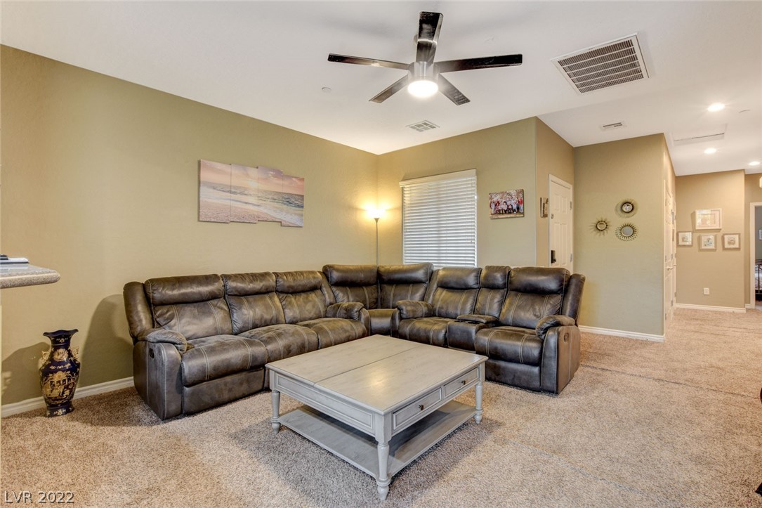 6868 Sky Pointe Drive Unit: 2026