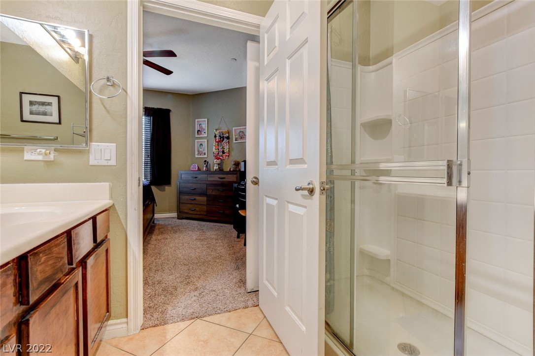 6868 Sky Pointe Drive Unit: 2026