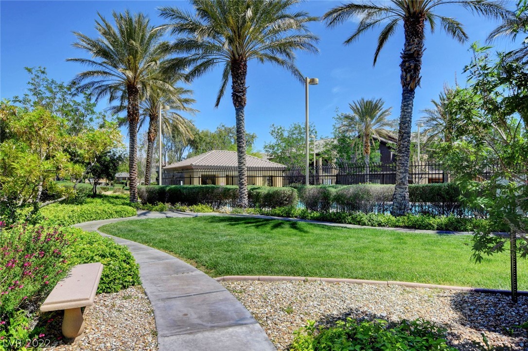 6868 Sky Pointe Drive Unit: 2026
