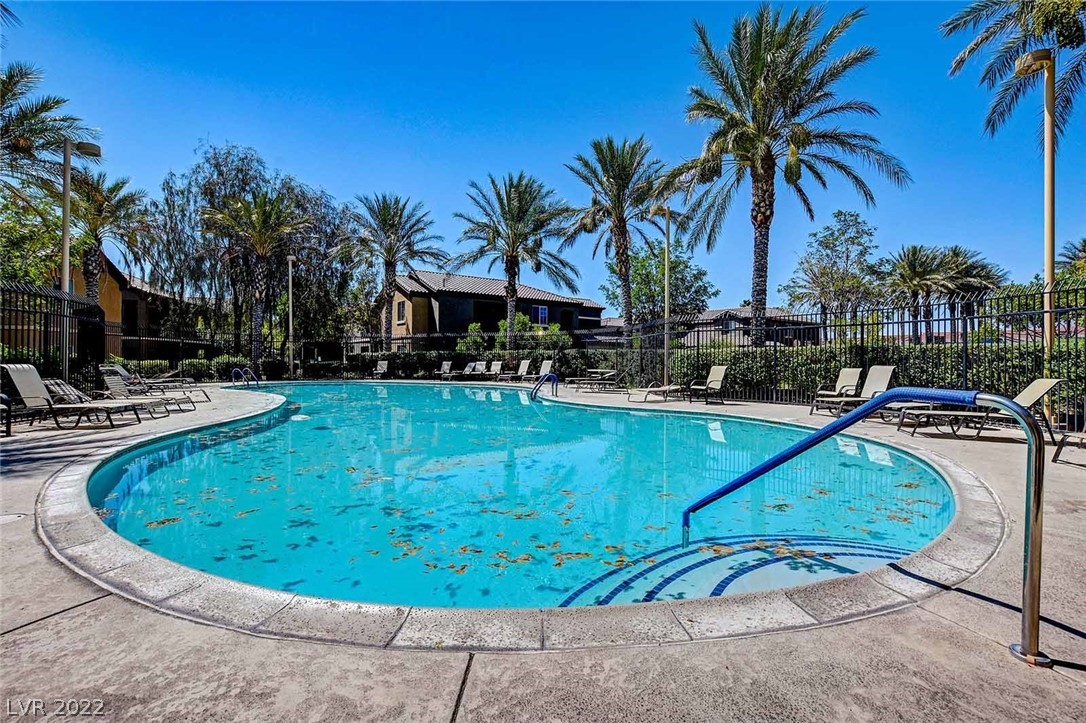 6868 Sky Pointe Drive Unit: 2026