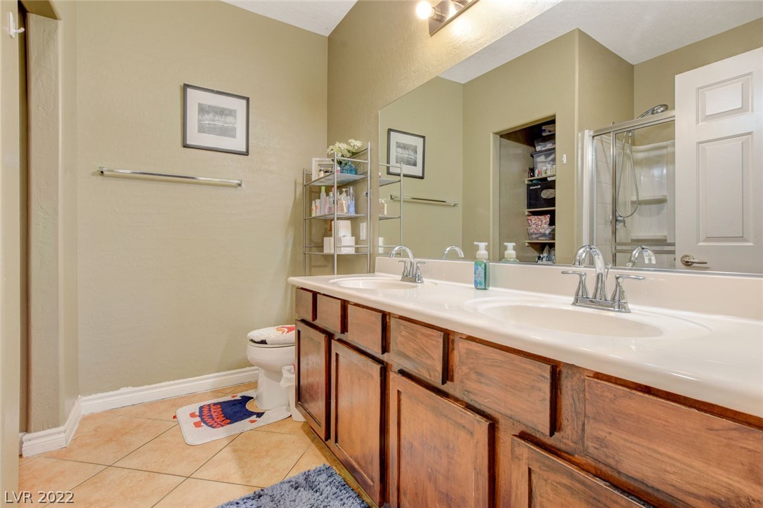 6868 Sky Pointe Drive Unit: 2026