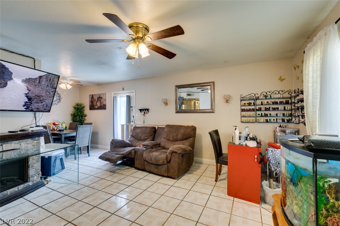 5194 Saratoga Drive