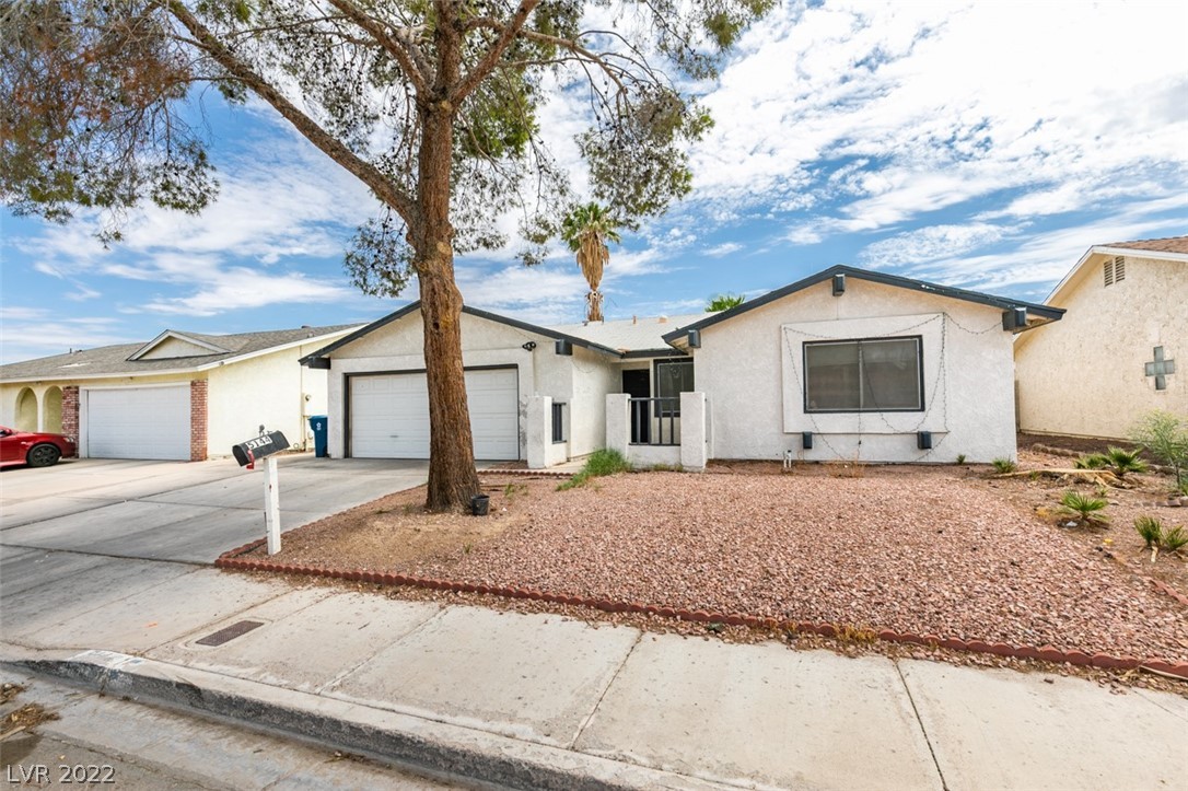 5144 Pinetree Street