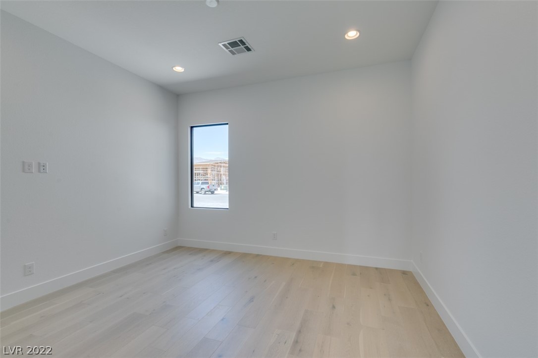 5780 El Royale Court