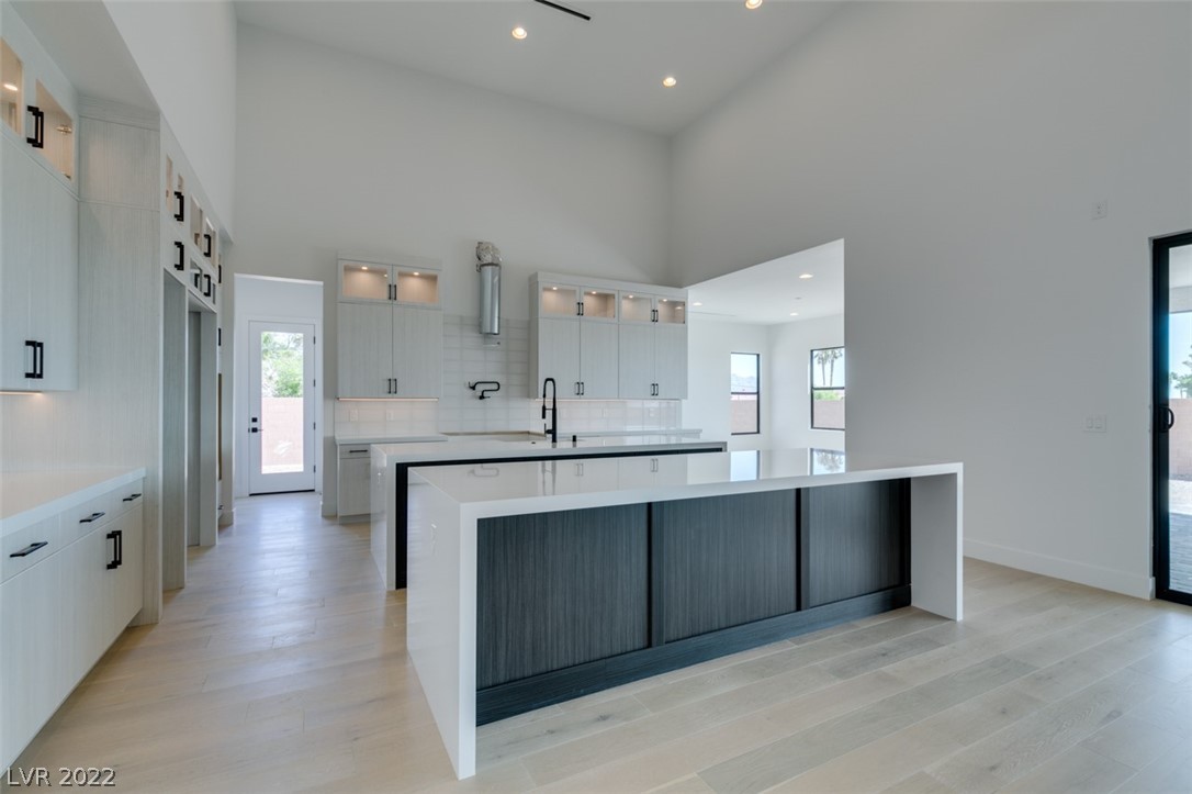 5780 El Royale Court