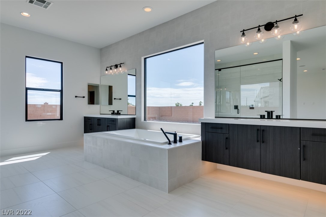 5780 El Royale Court