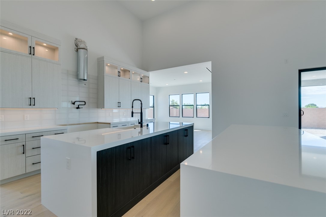 5780 El Royale Court