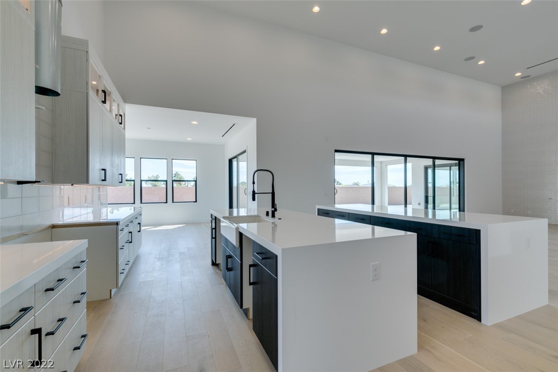 5780 El Royale Court