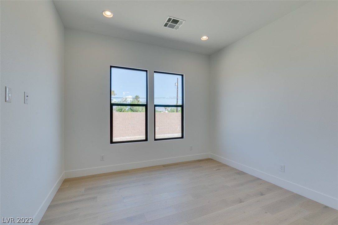 5780 El Royale Court