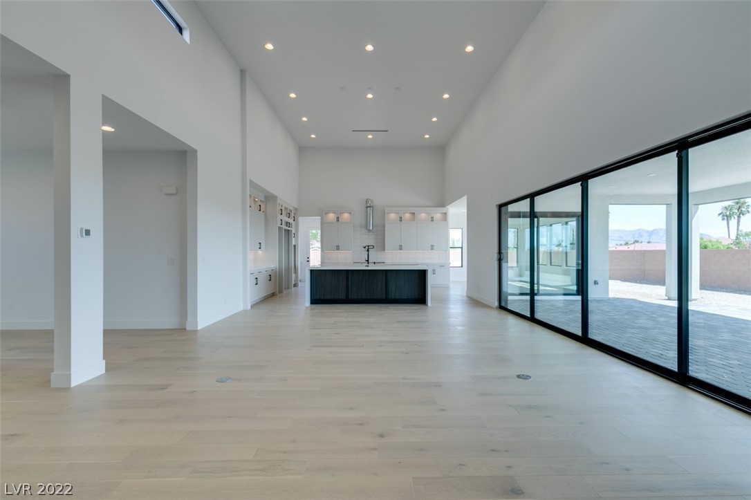 5780 El Royale Court