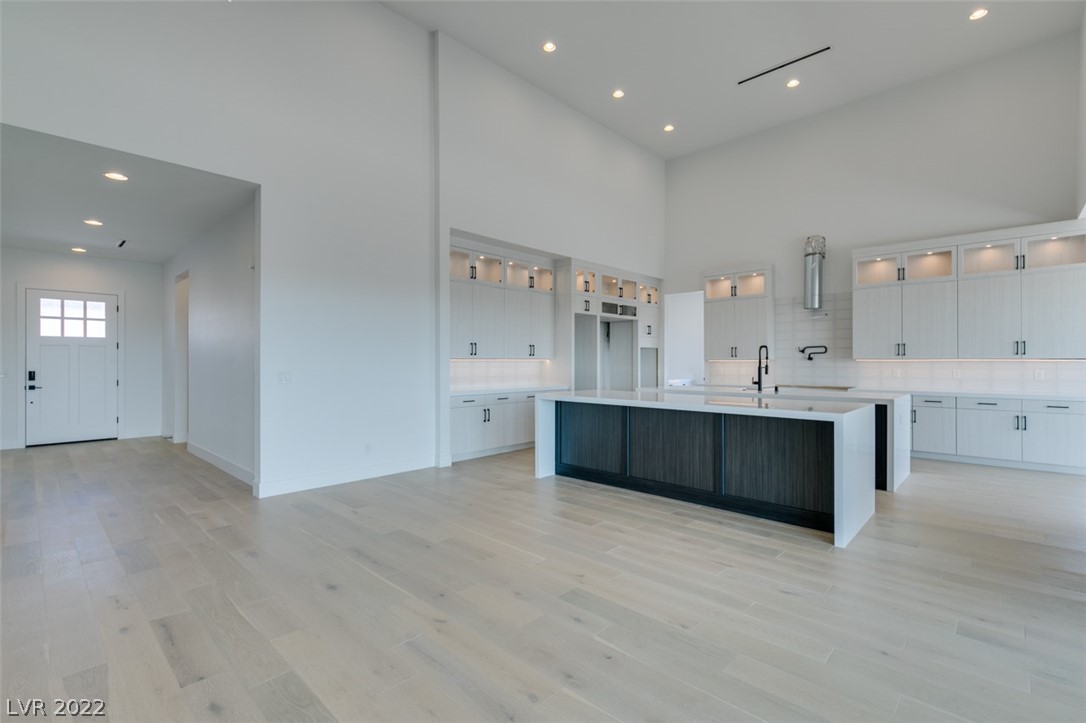 5780 El Royale Court