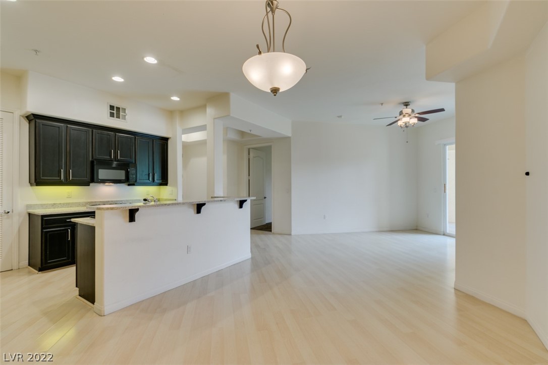 68 E Serene Avenue Unit: 319