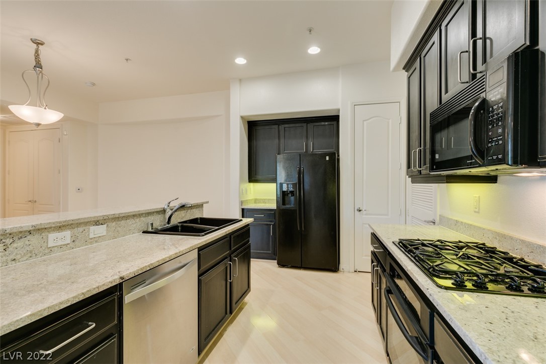 68 E Serene Avenue Unit: 319