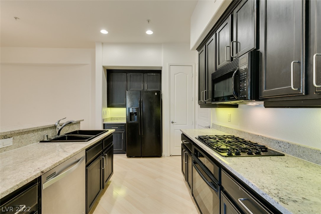 68 E Serene Avenue Unit: 319
