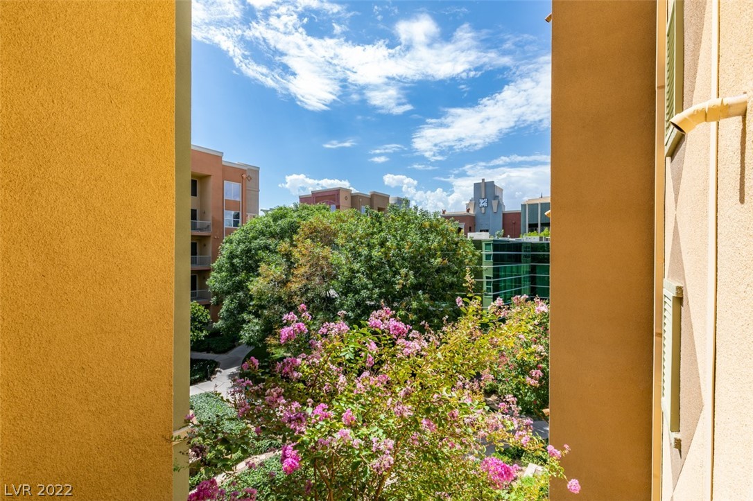 68 E Serene Avenue Unit: 319