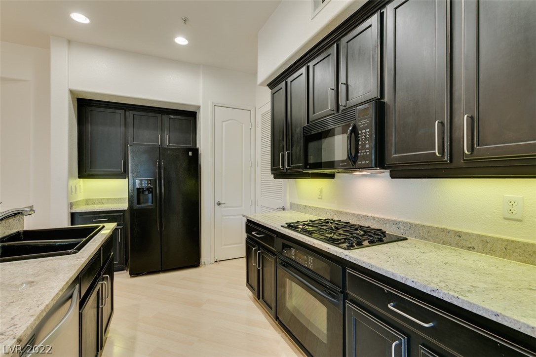 68 E Serene Avenue Unit: 319