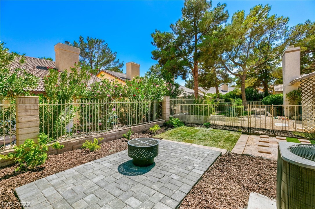 5605 Divot Place