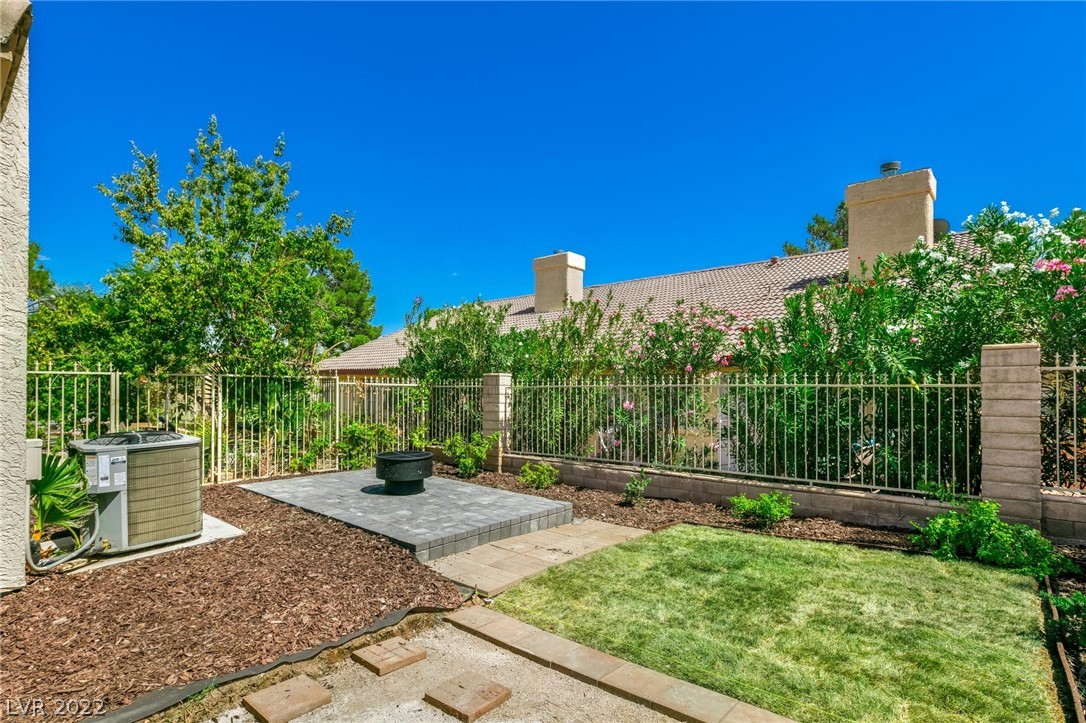 5605 Divot Place