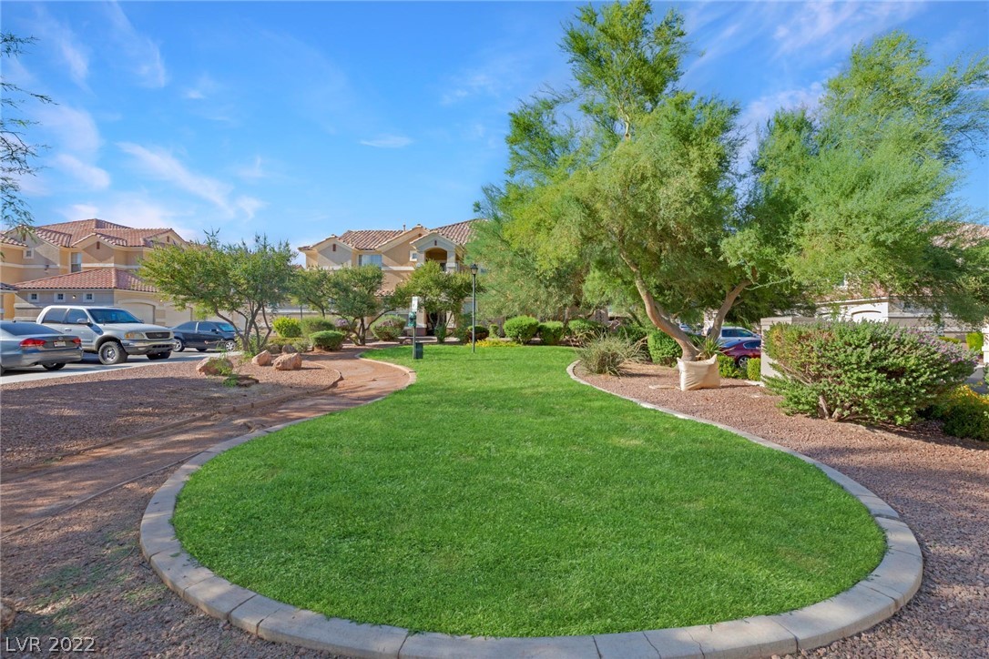 5855 Valley Drive Unit: 2183