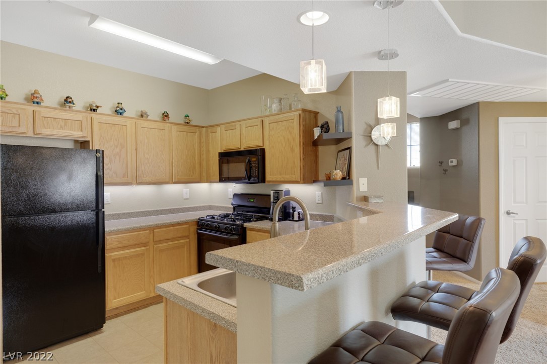 5855 Valley Drive Unit: 2183