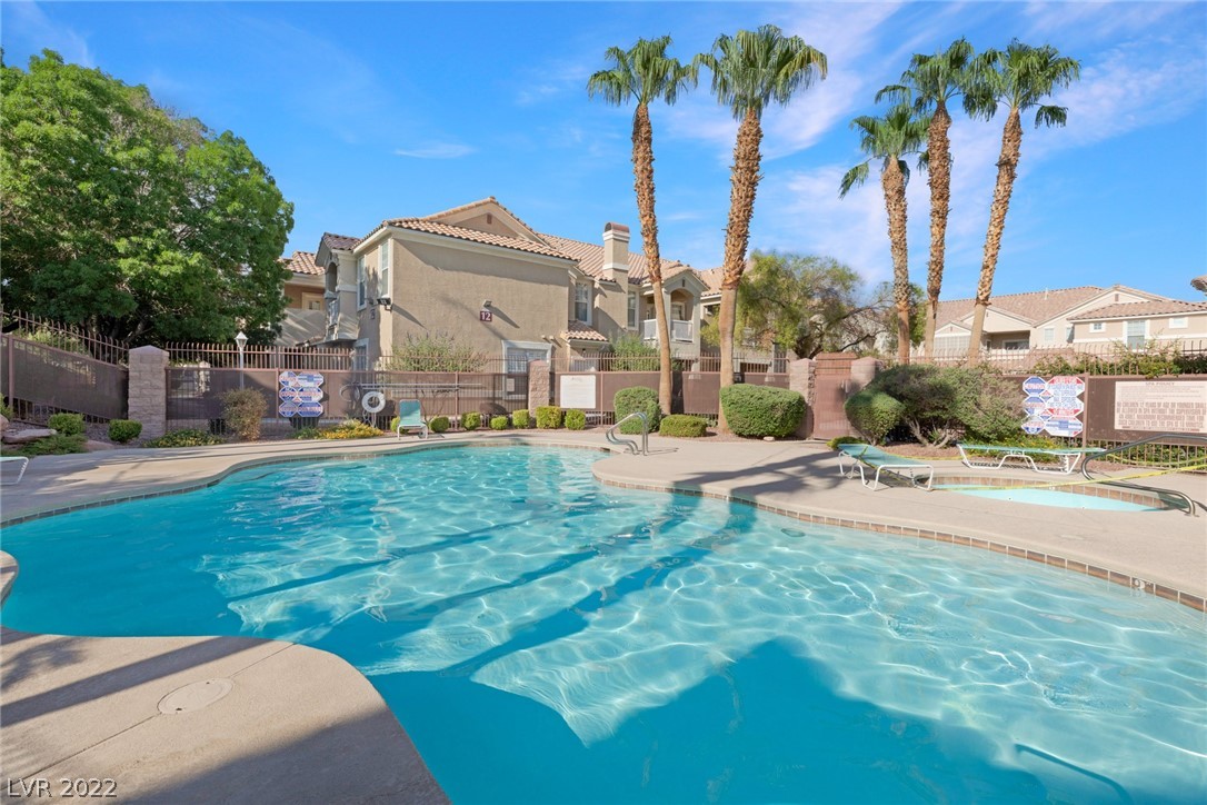 5855 Valley Drive Unit: 2183