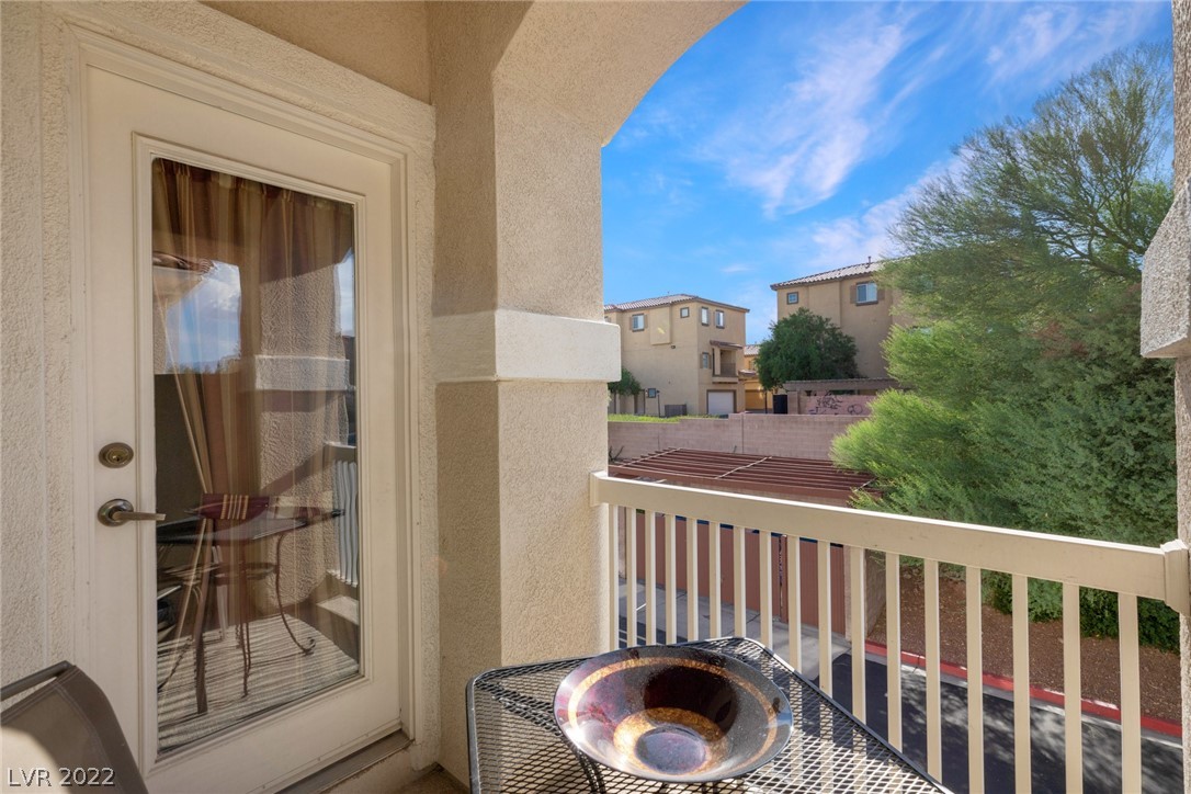 5855 Valley Drive Unit: 2183