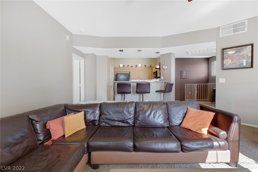 5855 Valley Drive Unit: 2183