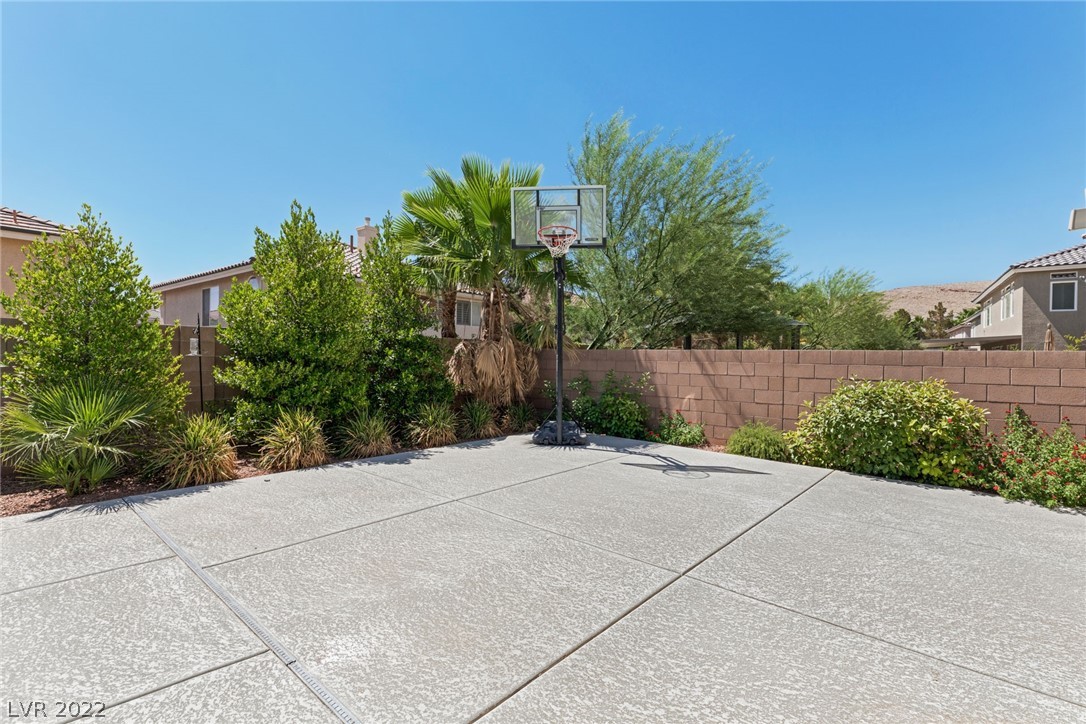 10980 Gaelic Hills Drive