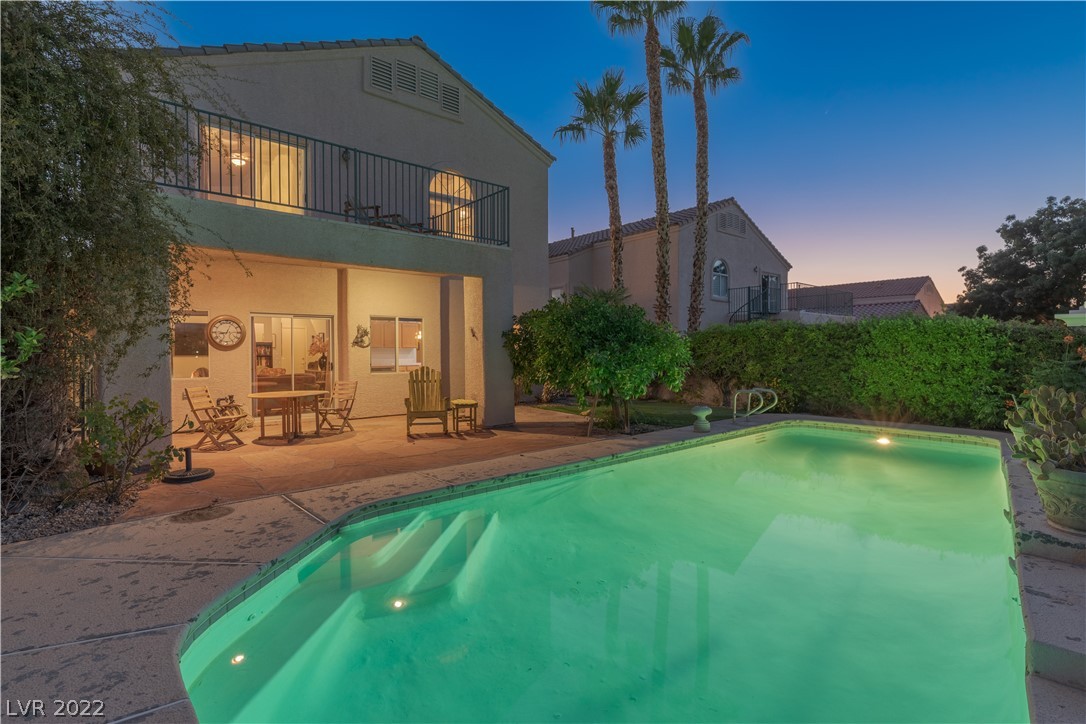 1246 Emerald Crest Street