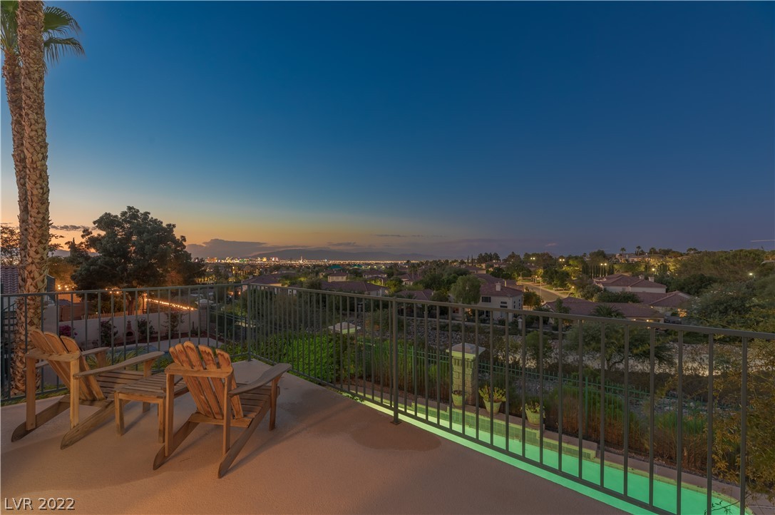 1246 Emerald Crest Street